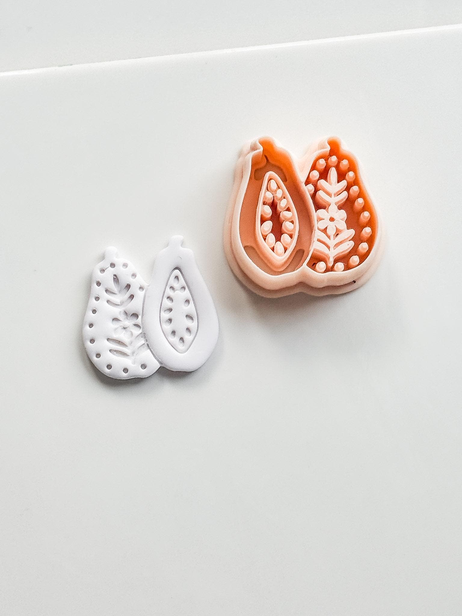 Blossom Papaya Cutter: Tropical Fruit Design for Polymer Clay