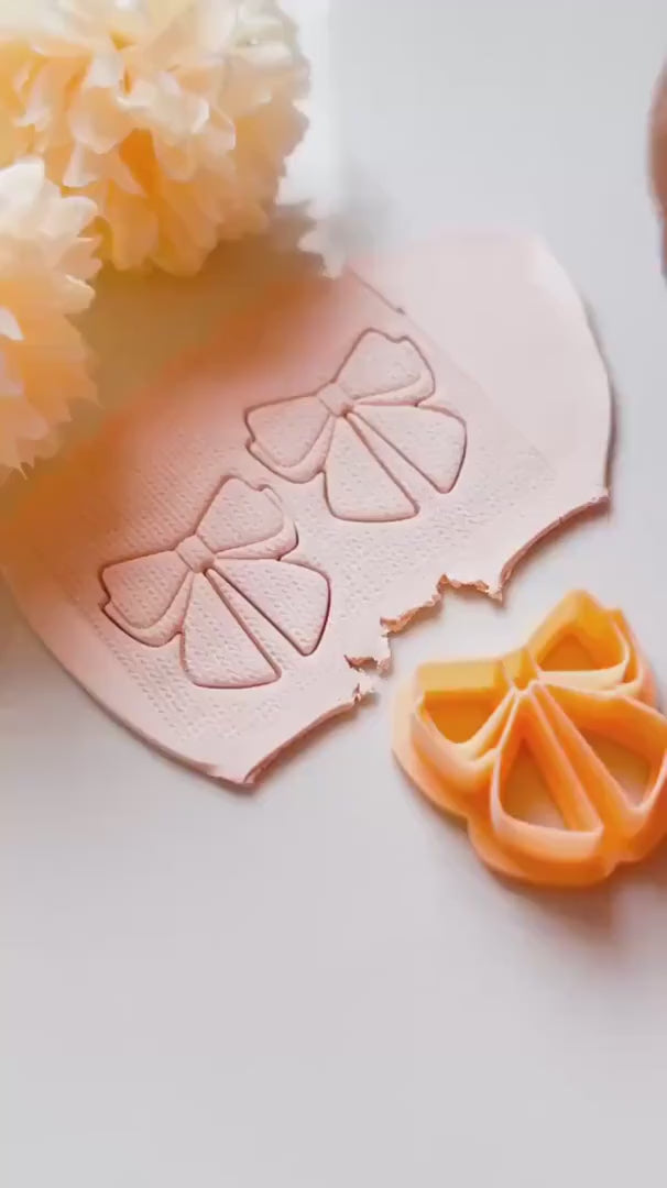 Bow Earring Clay Cutter: Sharp Edge Ribbon Tool