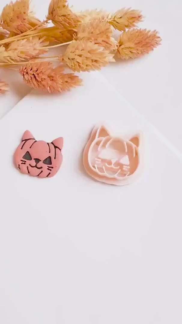 Pumpkin Cat Face Cutter: Halloween Jewelry Mold for Polymer Clay