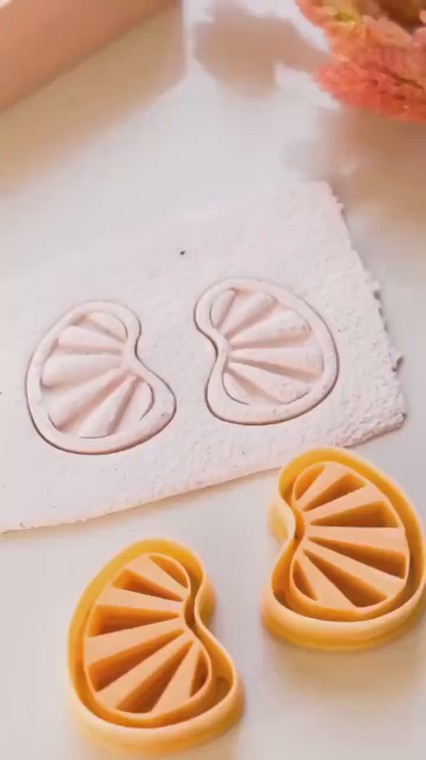 Sunray Embossed Clay Cutter: Modern Jewelry Making Tool