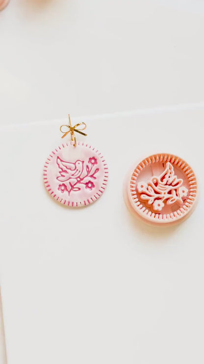 Blossom Birdie Clay Cutter: Floral Bird Circle