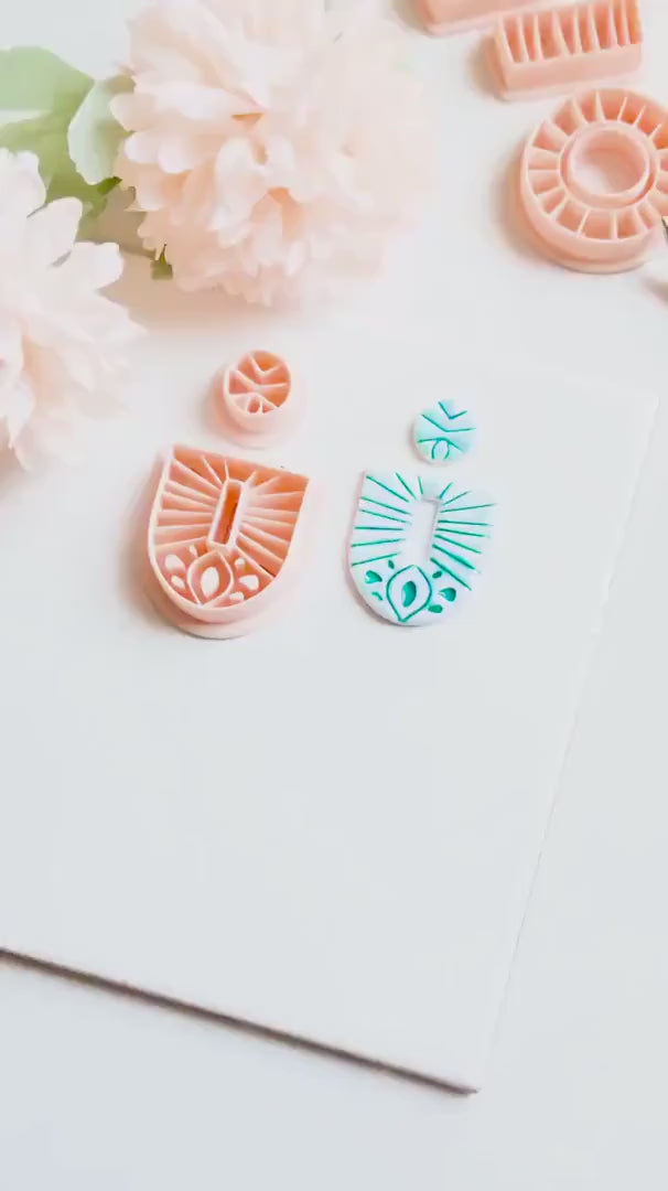 Rustic Clay Earring Cutter Set: Arched Base & Round Topper